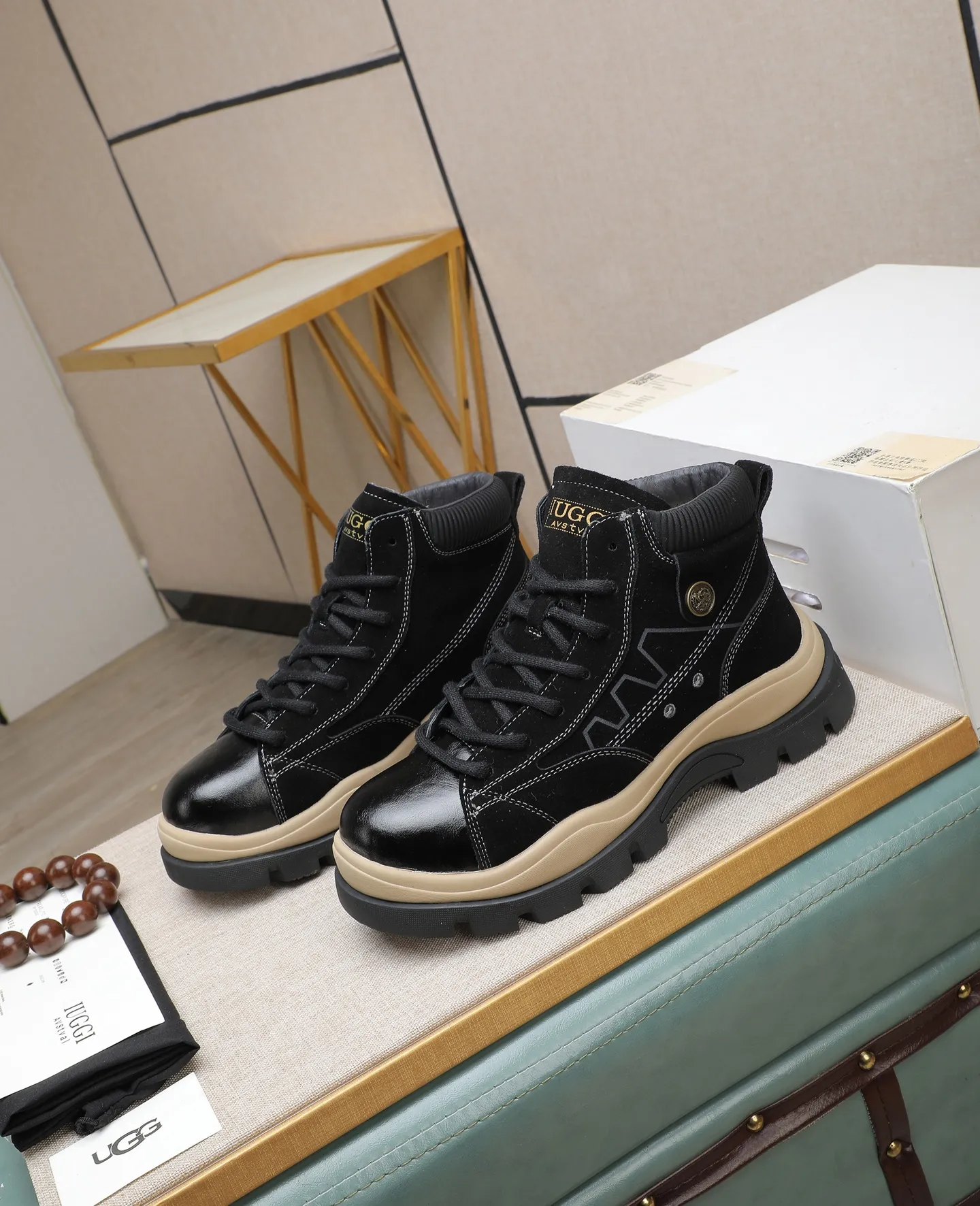 Men's shoes 💰640 IUGGI new retro presbyopia men's shoes, casual and versatile, full of high-end sense, fashionable, luxury and personalized style, joint style, retro presbyopia factor, full of handsome style, first layer suede cowhide, lining wool, rubber outsole, light and non-slip size: 39-44